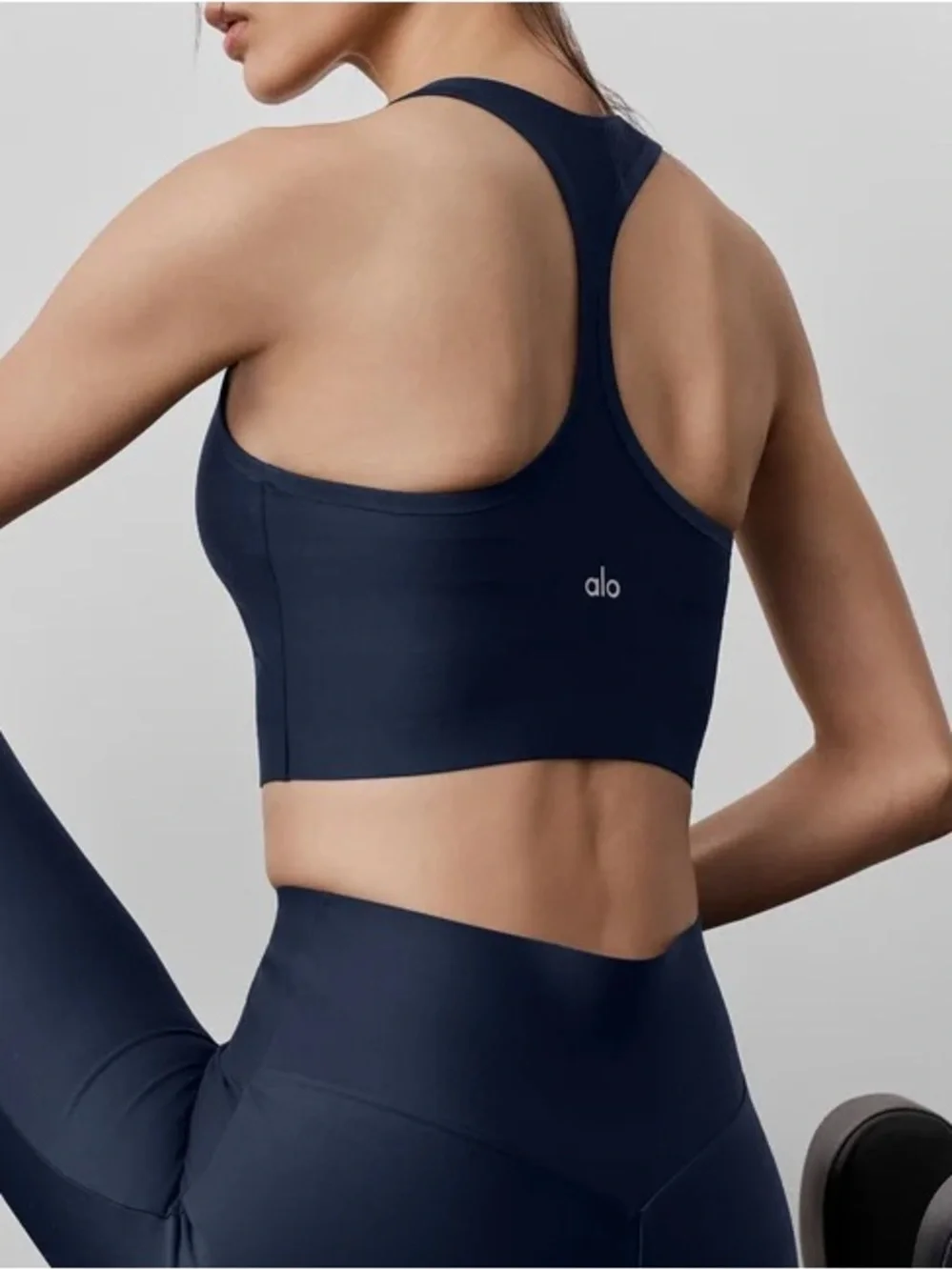 ALO Yoga Airlift Super Sleek Bra Tank in Navy | Brand new